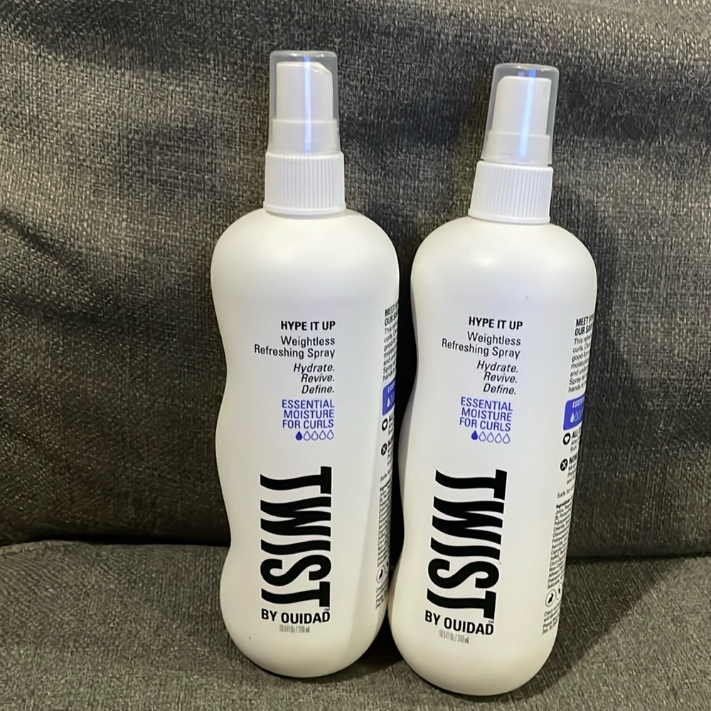 Twist by Ouidad Hype It Up Weightless Refreshing Spray